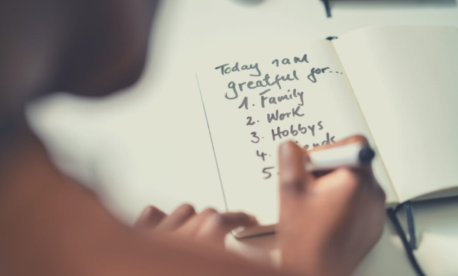 Gratitude journaling practice for emotional well-being